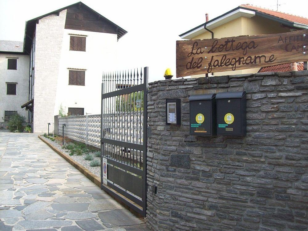 La Bottega Del Falegname Vanzaghello Exterior foto